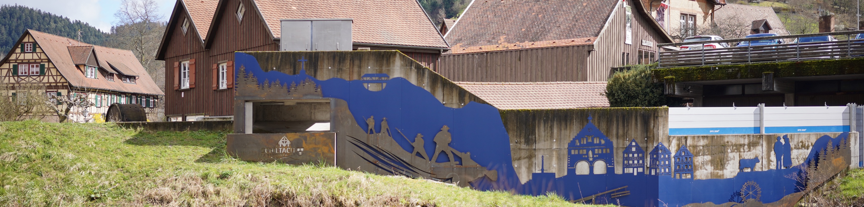 Gerbergasse mit Mühle Schnecke mit Kunstwerk